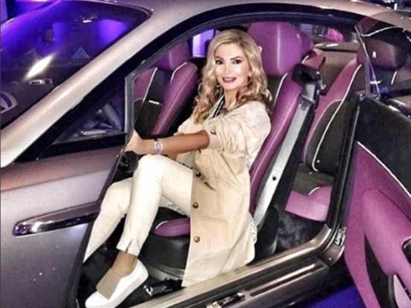 نادي السيارات الخارقة النسائي يجتمع لأول مرة في دبي